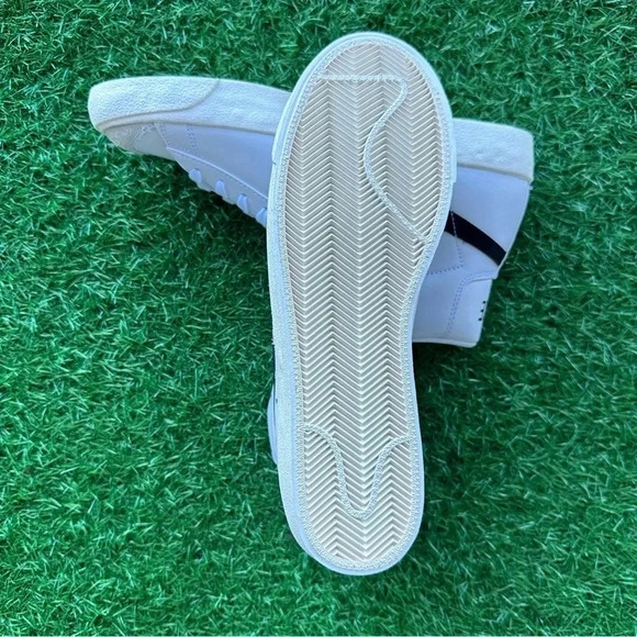 Nike Blazer Mid ‘77 White / Black - Picture 9 of 9